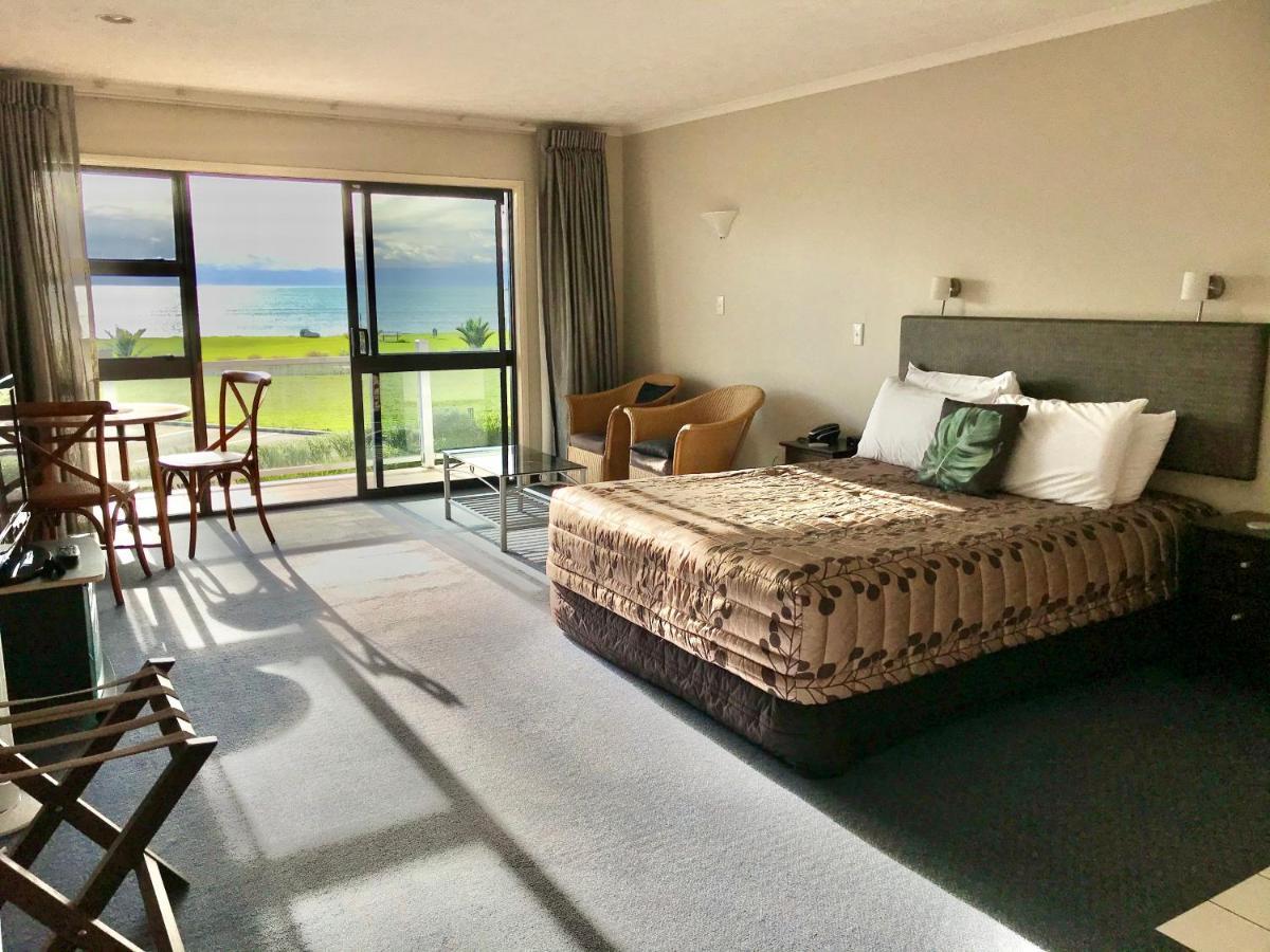 Harbour View Motel On Ahuriri Beach In Napier Nz With Sea View Suites Exterior photo